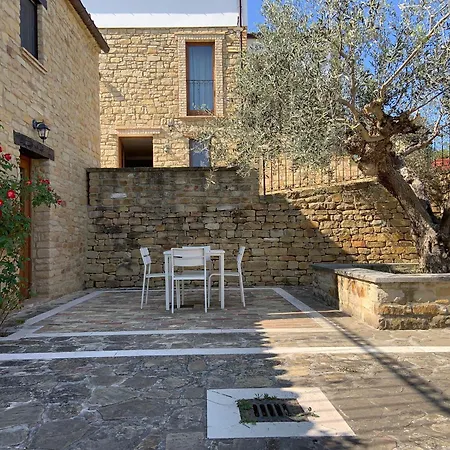 Agriturismo Borgo Del Ginepro Villa Castiglione Messer Raimondo Buitenkant foto