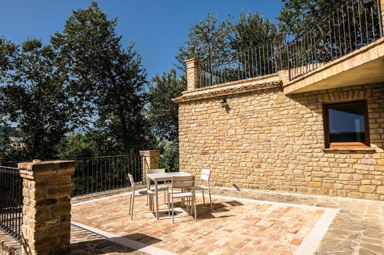 Agriturismo Borgo Del Ginepro * Castiglione Messer Raimondo