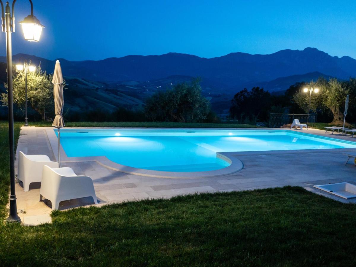 Farm stay Agriturismo Borgo Del Ginepro Castiglione Messer Raimondo